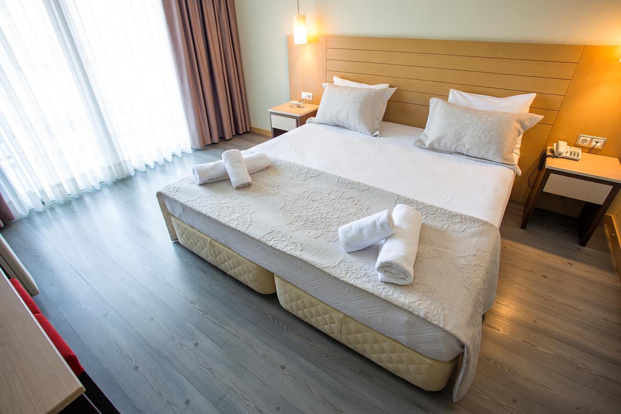 Cilek Marina Otel Çeşme Extérieur photo