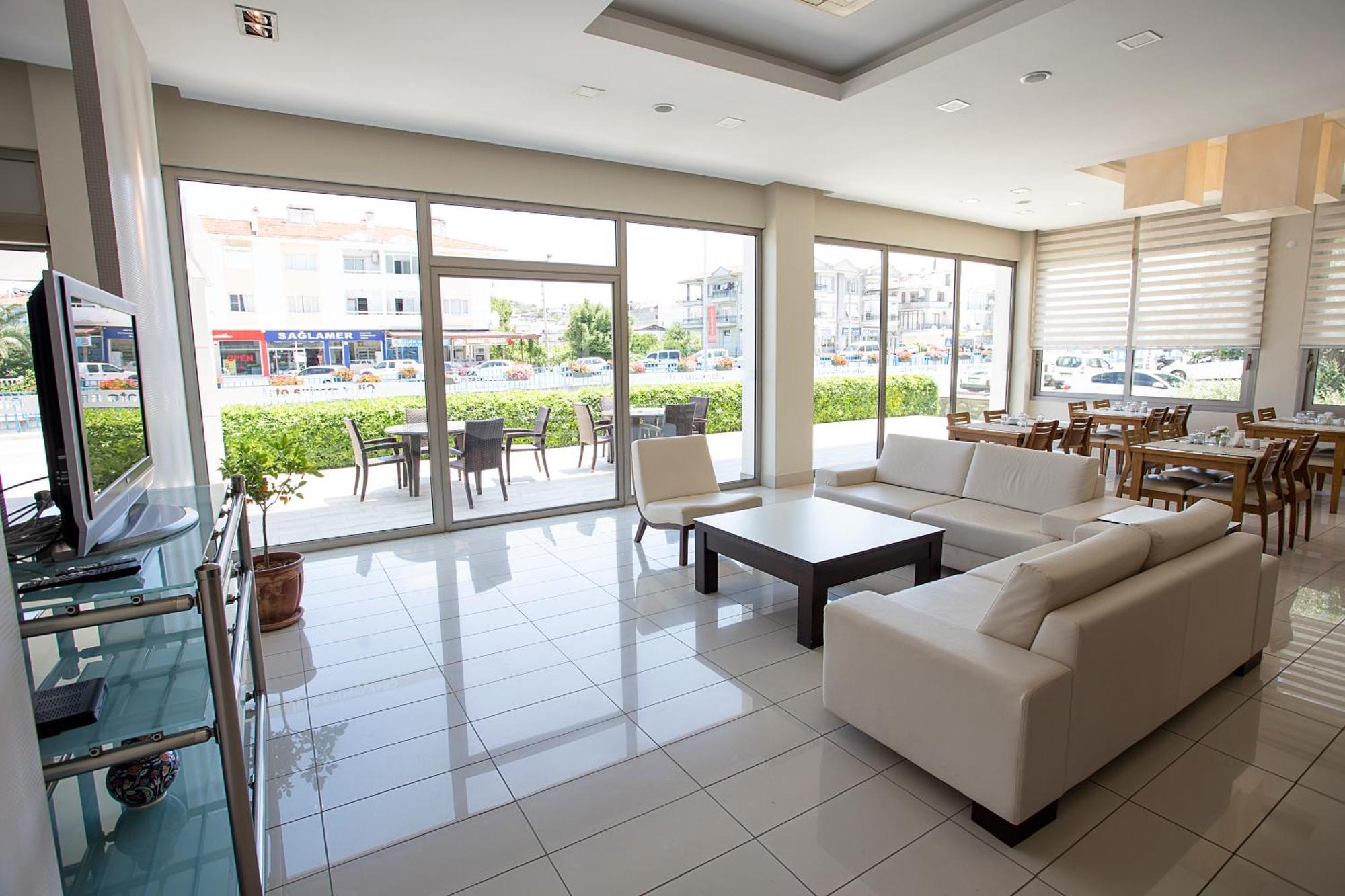 Cilek Marina Otel Çeşme Extérieur photo