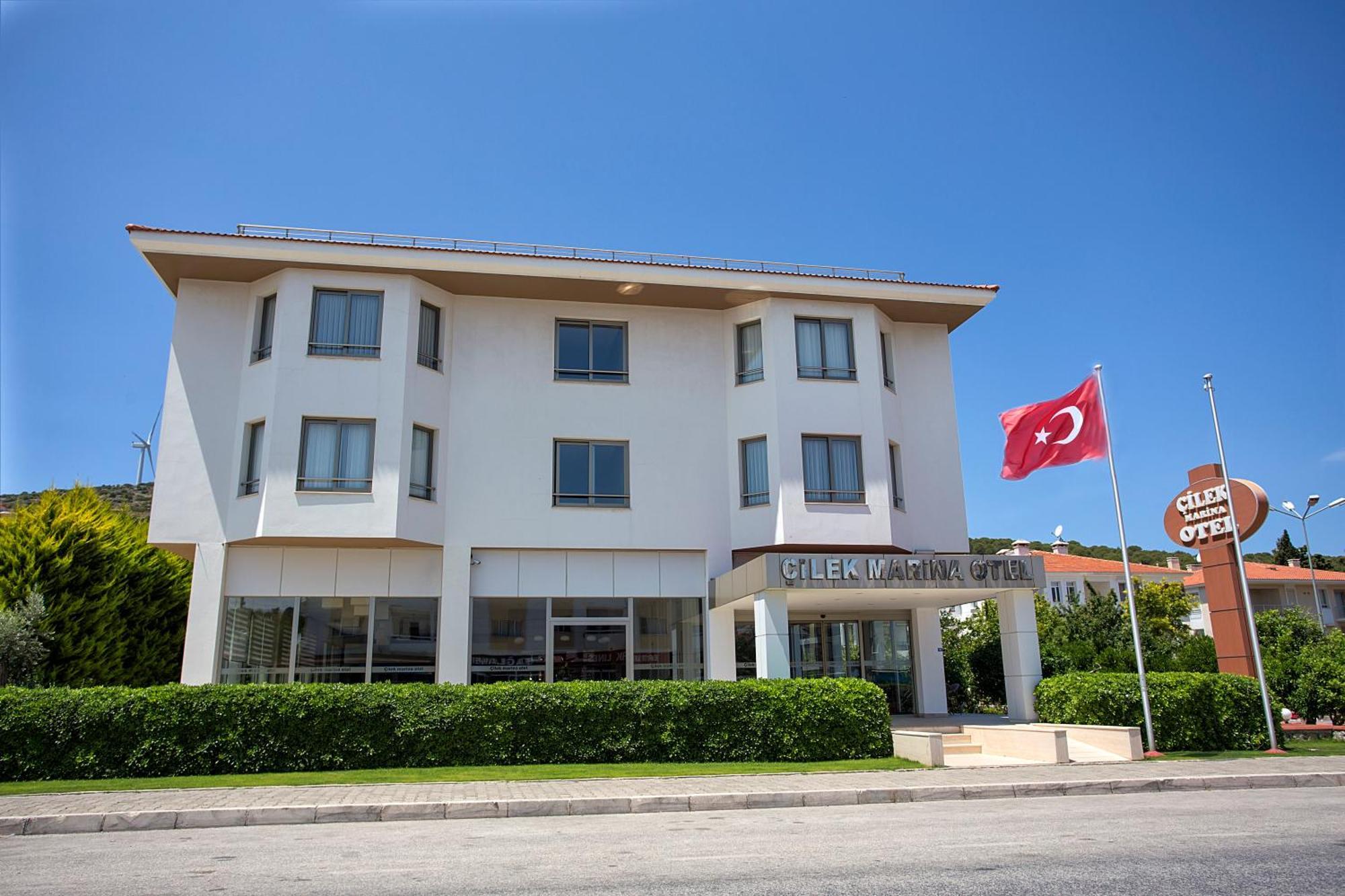 Cilek Marina Otel Çeşme Extérieur photo